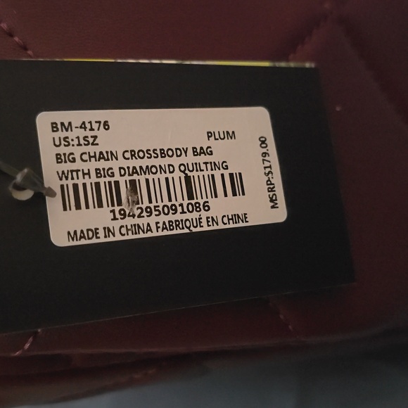 NWT Badgley Mischka large crossbody - Picture 3 of 4